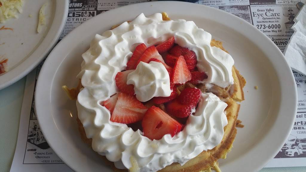 Charlies Cafe | restaurant | 6516, 145 S Auburn St, Grass Valley, CA 95945, USA | 5302741839 OR +1 530-274-1839