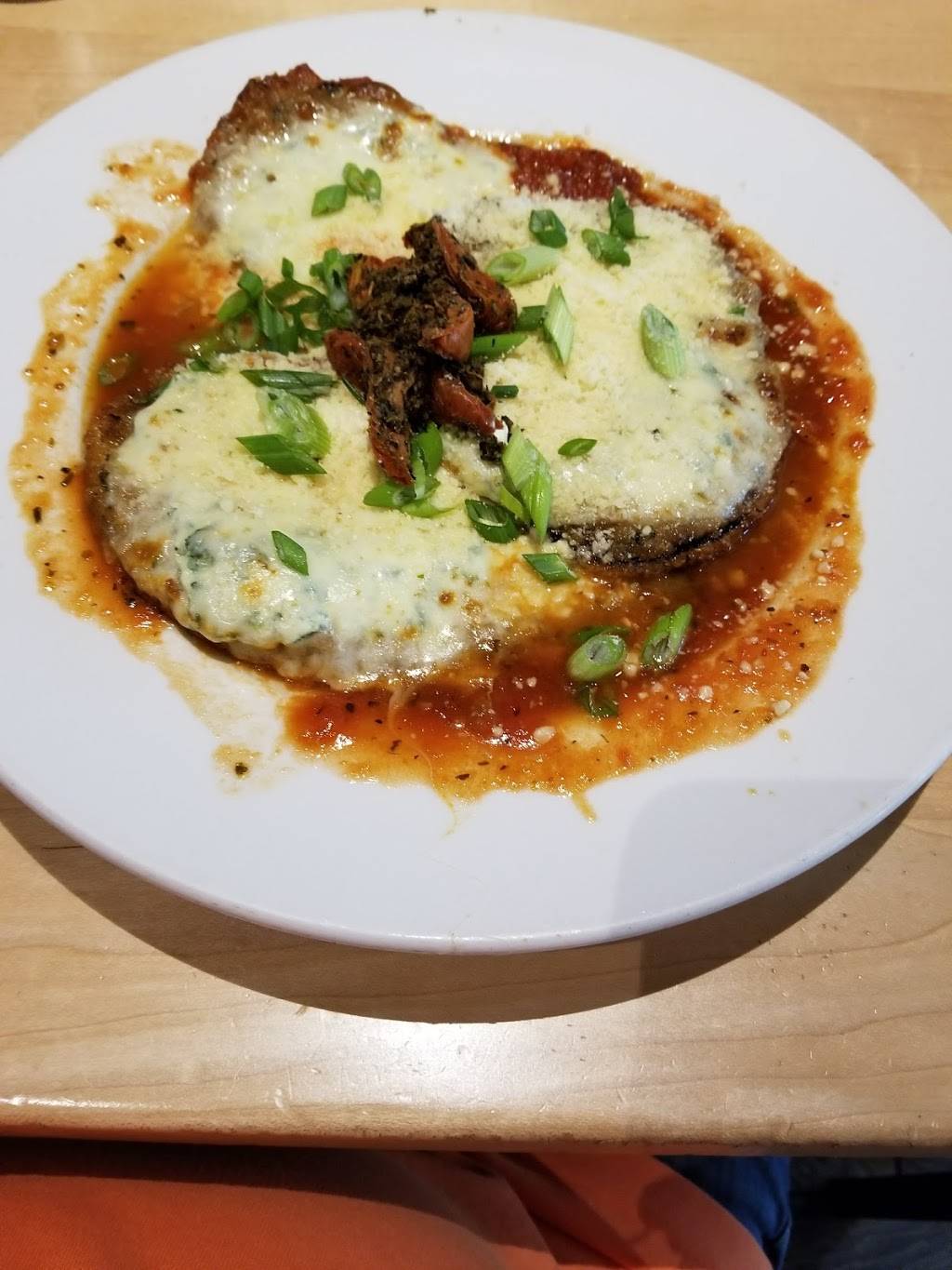 The Grove | shopping mall | 4700-4876 S Apopka Vineland Rd, Windermere, FL 34786, USA | 8136644800 OR +1 813-664-4800