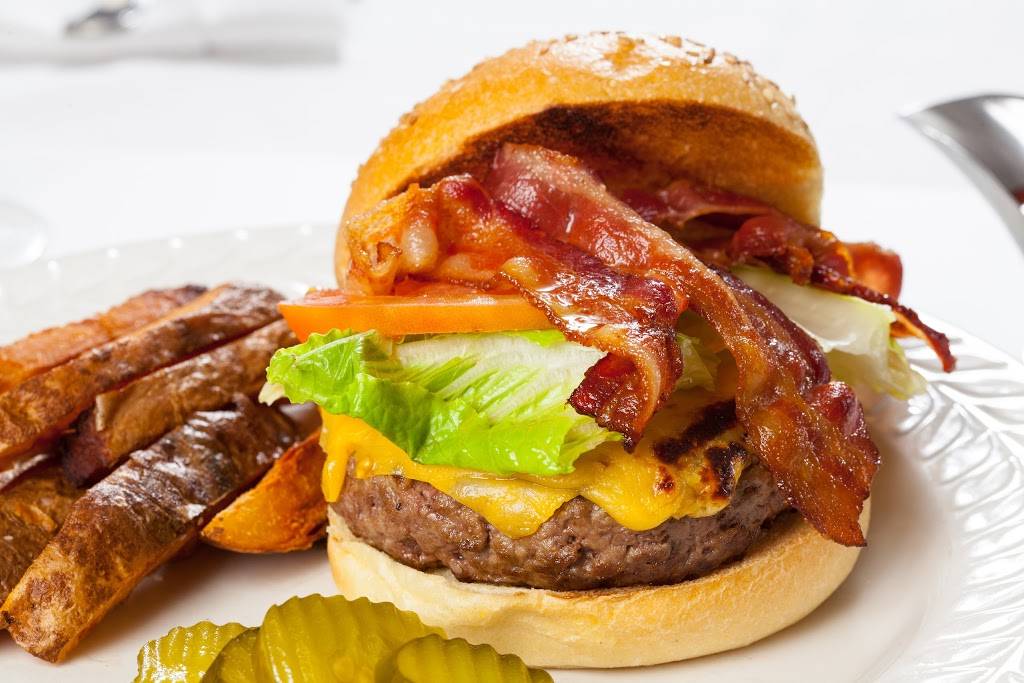 Embers | restaurant | 9519 3rd Ave, Brooklyn, NY 11209, USA | 7187453700 OR +1 718-745-3700