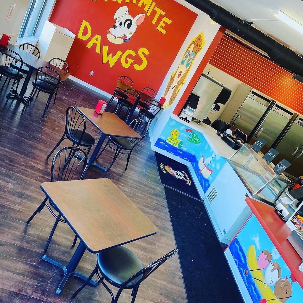 Dynamite Dawgs | restaurant | 6312 Center St suite A, Mentor, OH 44060, USA | 4402900286 OR +1 440-290-0286