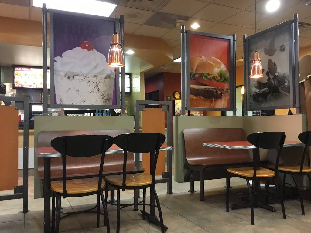 Jack in the Box | restaurant | 1700 Farm to Market 685, Pflugerville, TX 78660, USA | 5122527834 OR +1 512-252-7834