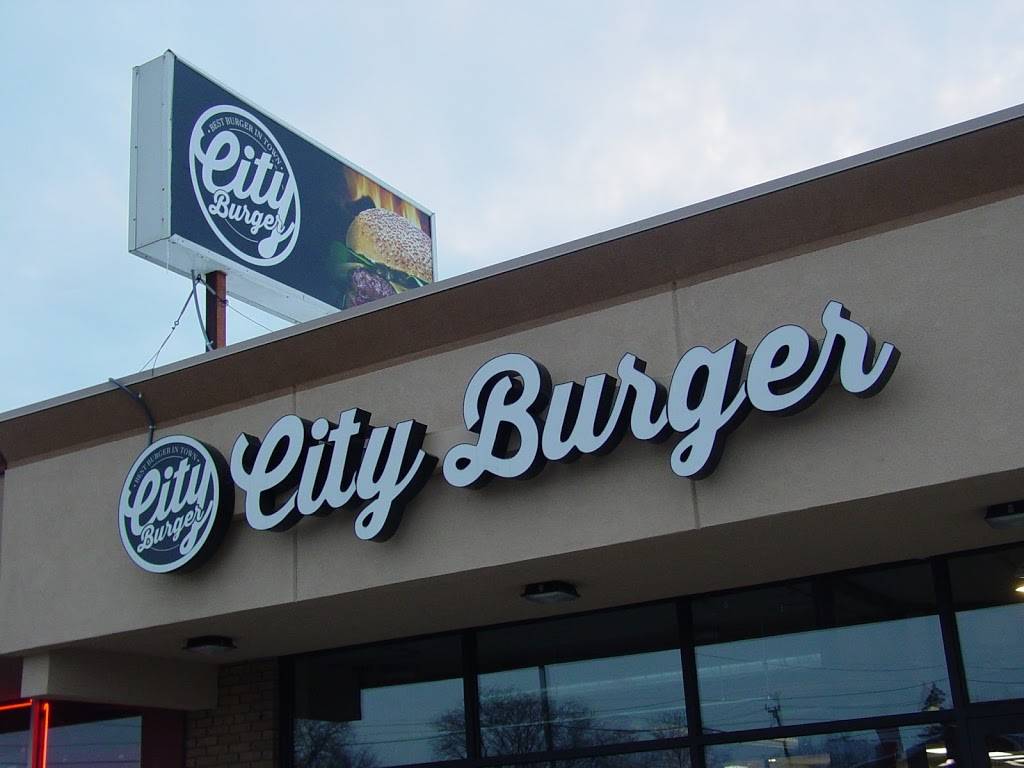 City Burger | restaurant | 28925 Van Dyke Ave, Warren, MI 48092, USA | 5868061400 OR +1 586-806-1400
