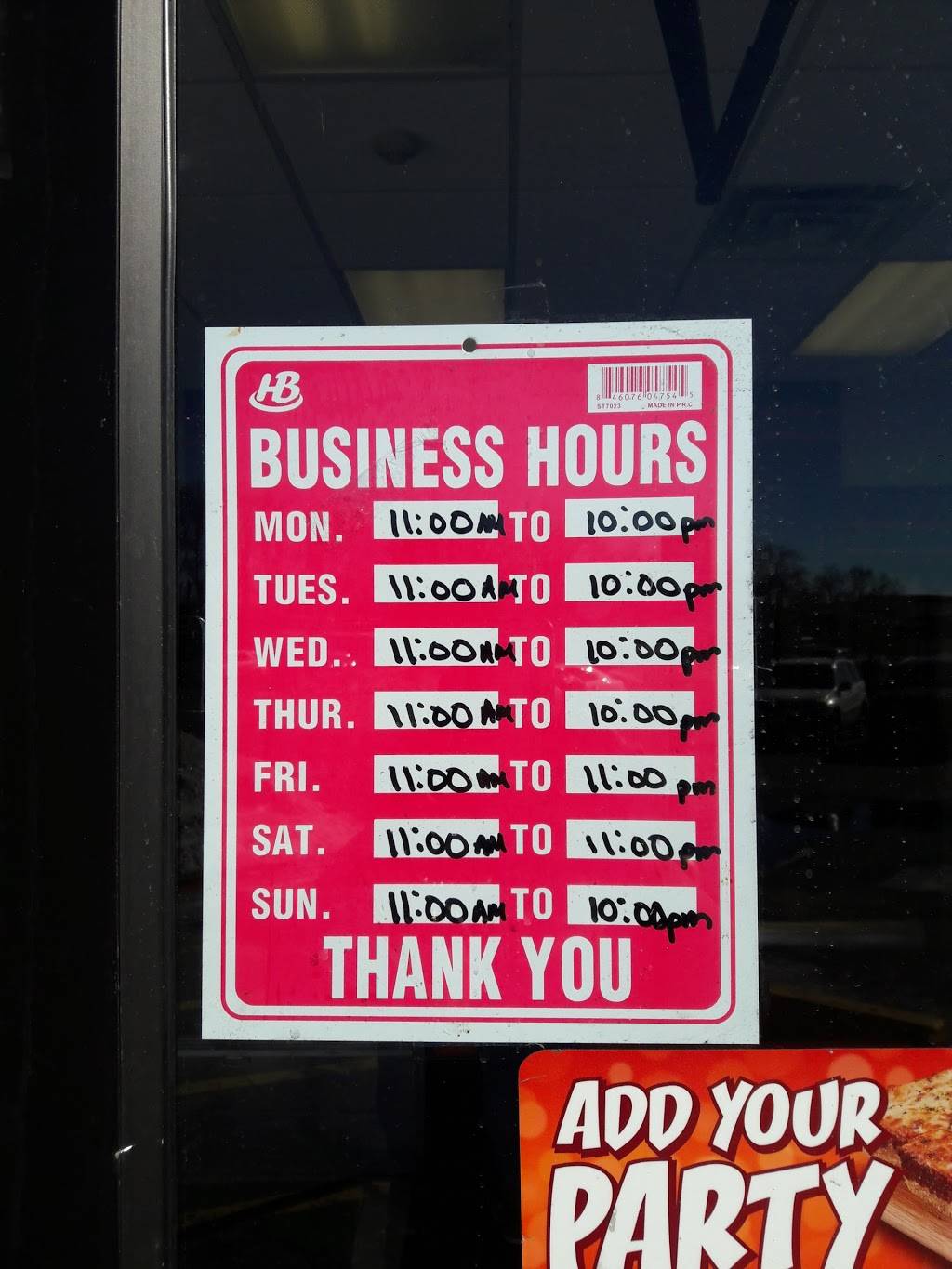 Little Caesars Pizza | meal takeaway | 628 American Legion Hwy, Roslindale, MA 02131, USA | 8572733150 OR +1 857-273-3150