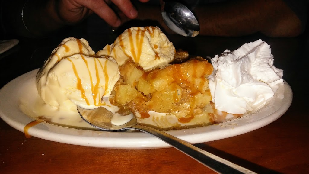 Alabama Joes Front Row Sports Theater and Grille | restaurant | 8794 W Boynton Beach Blvd #101, Boynton Beach, FL 33472, USA | 5615096656 OR +1 561-509-6656