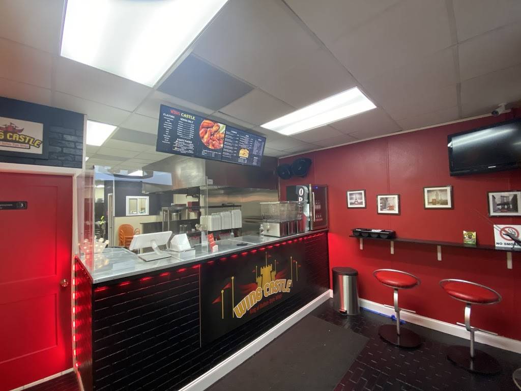 Wing Castle | restaurant | 397 E Southwest Pkwy Suite #105, Lewisville, TX 75067, USA | 2145139373 OR +1 214-513-9373