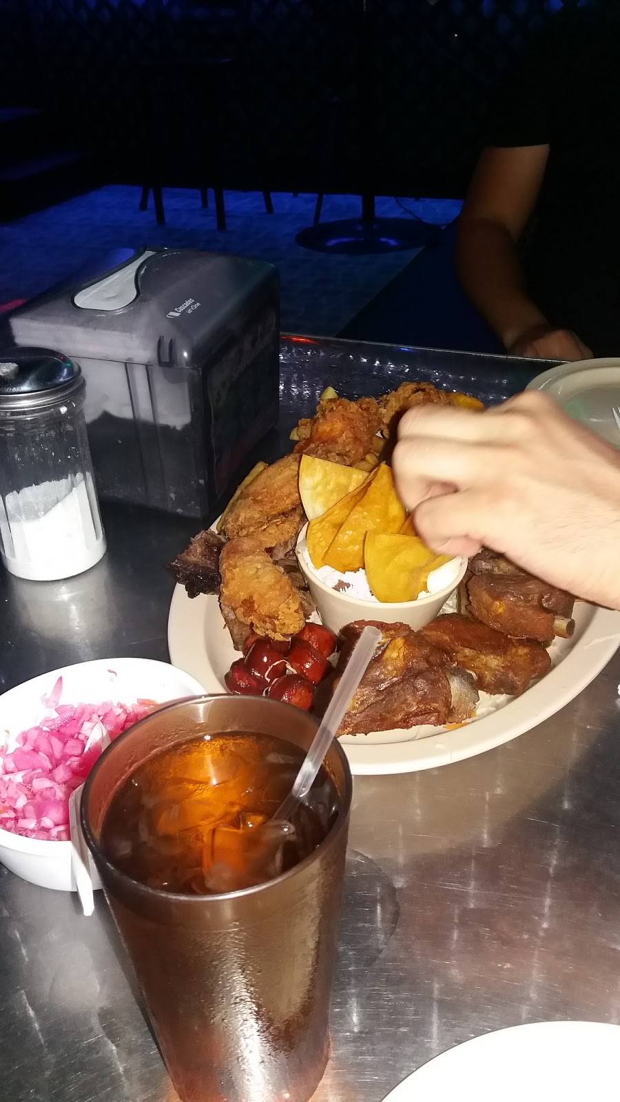 Adelitas Daughter Cafe | restaurant | 2795 NW 17th Ave, Miami, FL 33142, USA | 3056340402 OR +1 305-634-0402