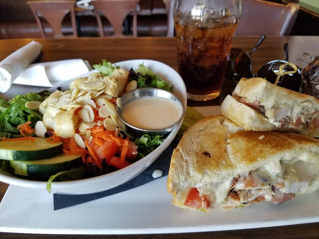 Darcys Bistro & Pub | restaurant | 4955 S Ulster St #103, Denver, CO 80237, USA | 3037700477 OR +1 303-770-0477