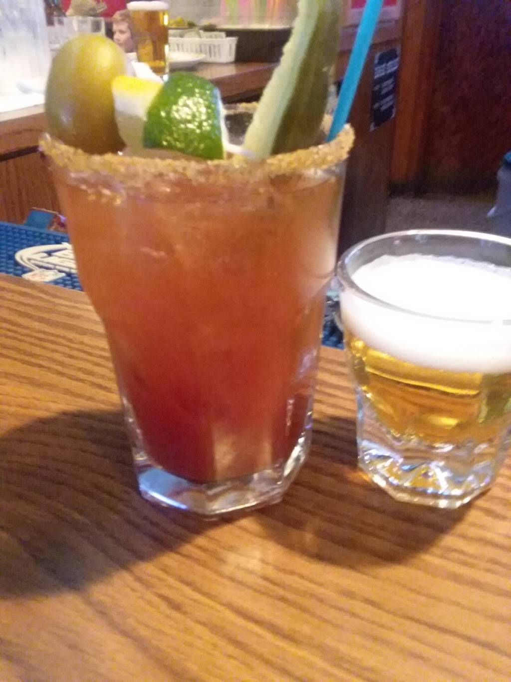 The Fireside Lounge Bar & Restaurant | restaurant | 1288 S Robert St, West St Paul, MN 55118, USA | 6514576397 OR +1 651-457-6397