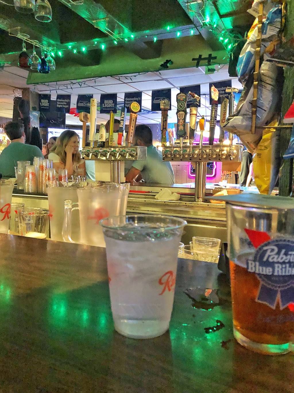 Lenys Place | restaurant | 2219 N 56th St, Seattle, WA 98103, USA | 2066329175 OR +1 206-632-9175