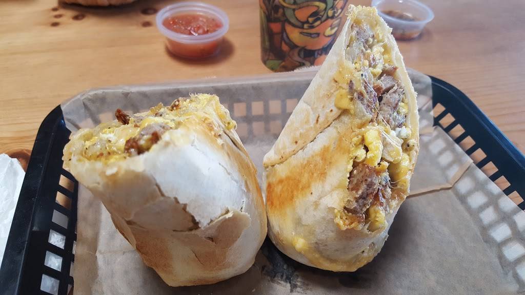 World Empanadas | restaurant | 1206 W Magnolia Blvd, Burbank, CA 91506, USA | 8185614999 OR +1 818-561-4999