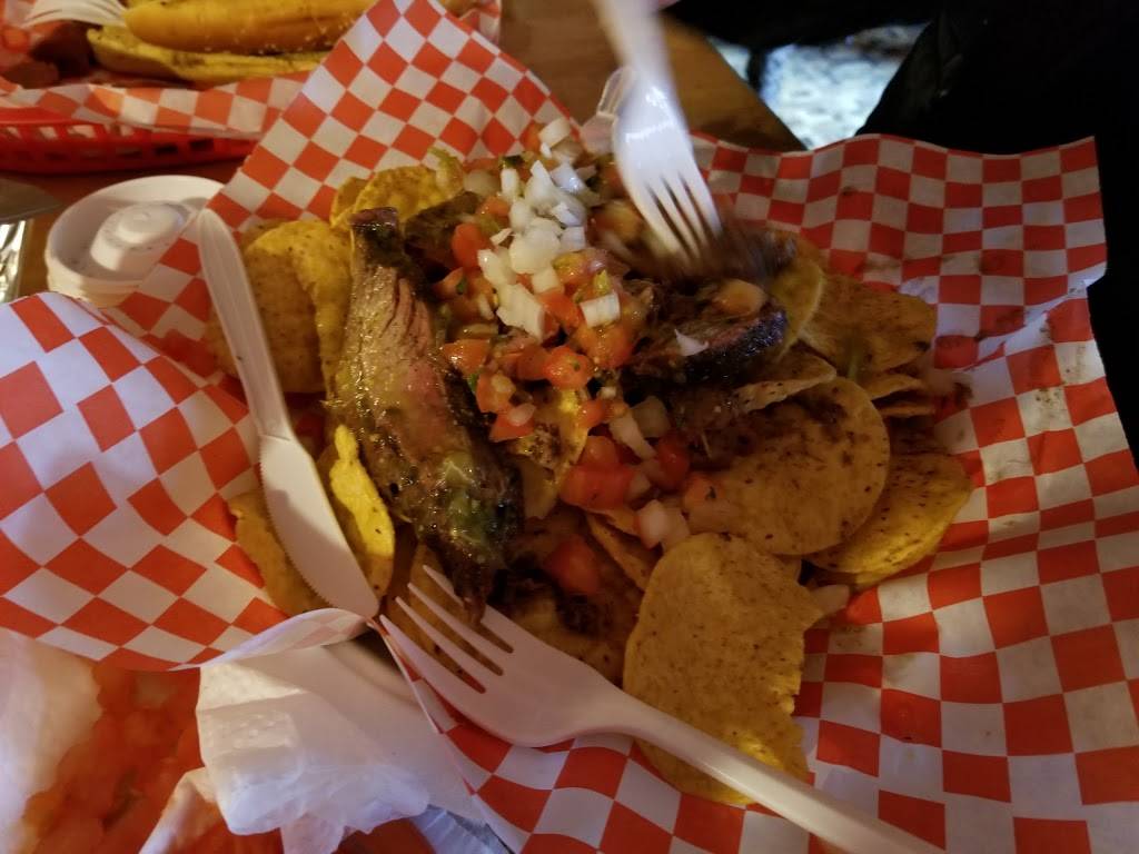 The Buckhorn Pub | restaurant | 6870 Mt Baldy Rd, Mt Baldy, CA 91759, USA | 9096080521 OR +1 909-608-0521