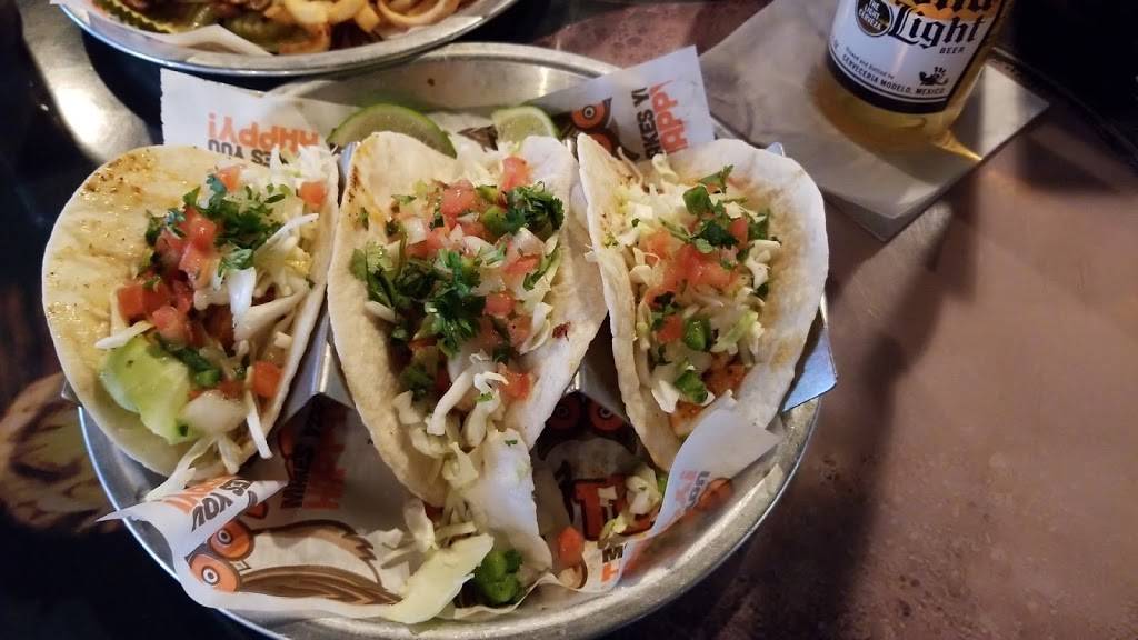 Hooters | restaurant | 2820 N 75th Ave, Phoenix, AZ 85035, USA | 6238737935 OR +1 623-873-7935