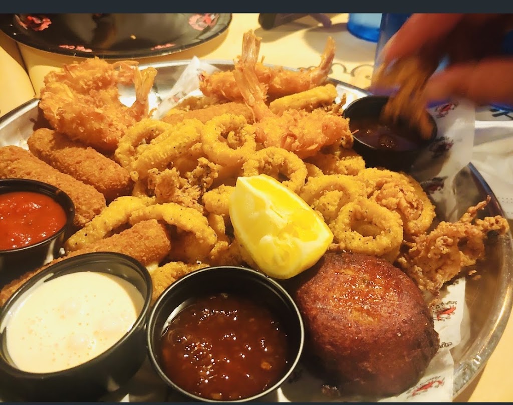 Hungry Crab Juicy Seafood and Bar Lake Buena Vista Orlando | restaurant | 12204 S Apopka Vineland Rd, Orlando, FL 32836, USA | 4075535888 OR +1 407-553-5888