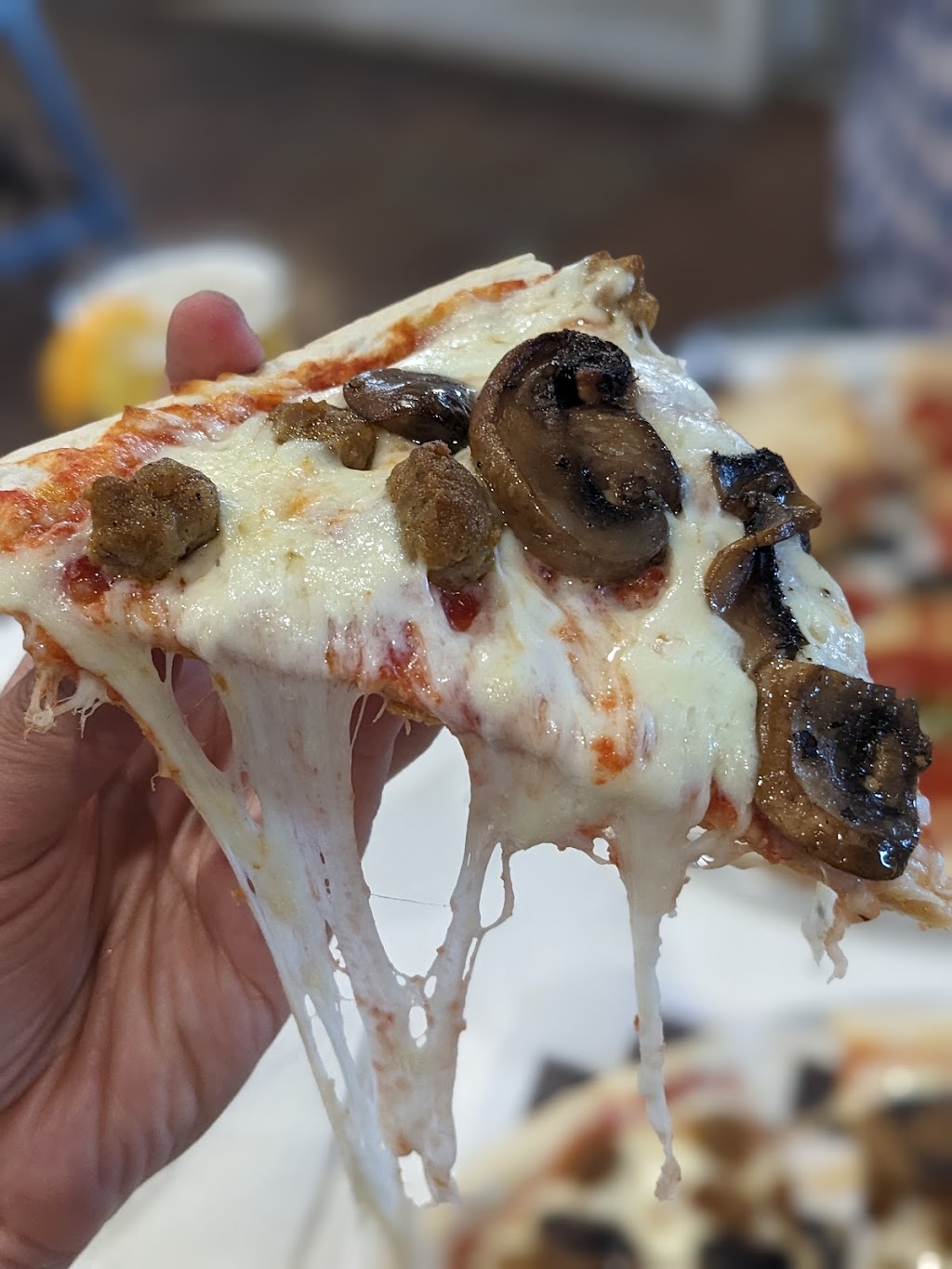 The Happy Camper Clubhouse | restaurant | 120 Tovar St, Deming, NM 88030, USA | 5755455393 OR +1 575-545-5393