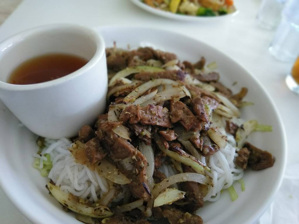 Loving Hut | restaurant | 2101 E Colonial Dr, Orlando, FL 32803, USA | 4078945673 OR +1 407-894-5673