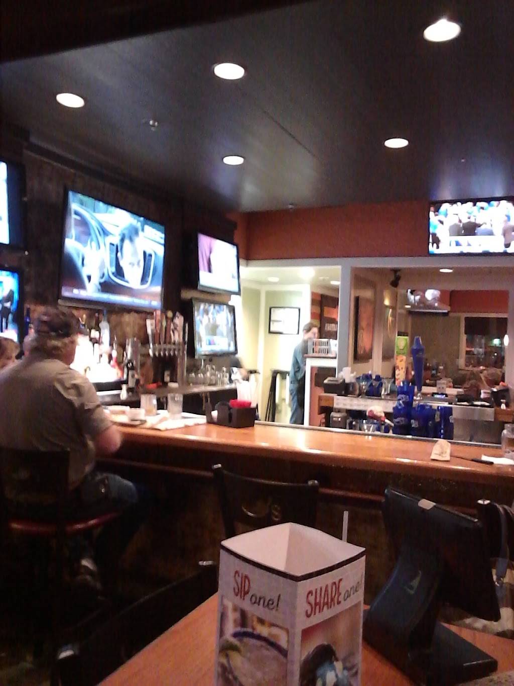 Chilis Grill & Bar | meal takeaway | 1004 FL-19, Palatka, FL 32177, USA | 3863284646 OR +1 386-328-4646