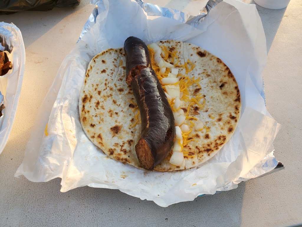 Big Earles BBQ | restaurant | 610 N 1st St, Roby, TX 79543, USA | 3257730988 OR +1 325-773-0988