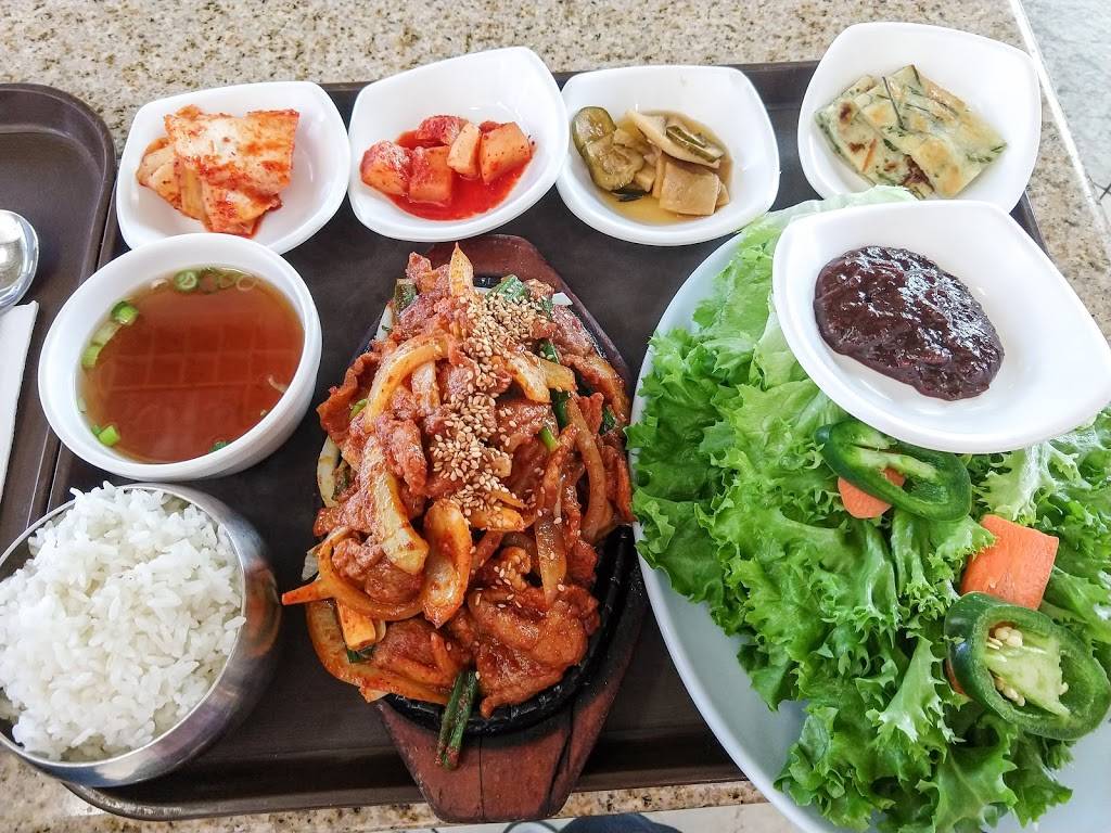 Yooni Restaurant | restaurant | 3260 W Olympic Blvd, Los Angeles, CA 90006, USA | 3237333800 OR +1 323-733-3800