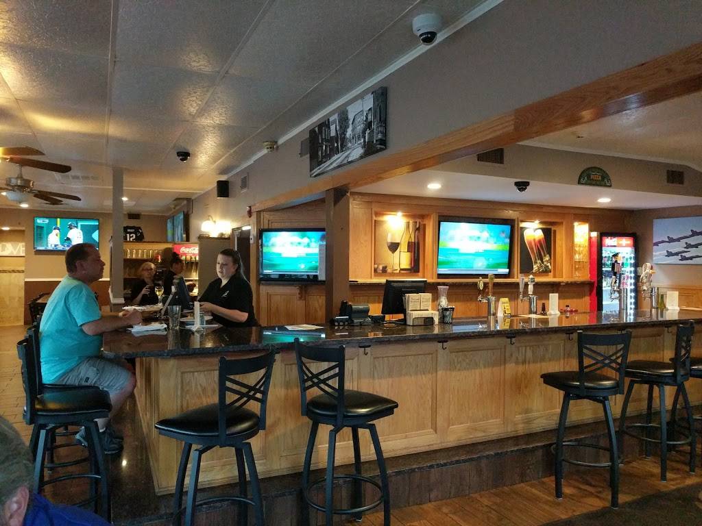 Four Brothers Pizzaria and Restaurant North Kingstown | meal delivery | 6921 Post Rd, North Kingstown, RI 02852, USA | 4018850453 OR +1 401-885-0453