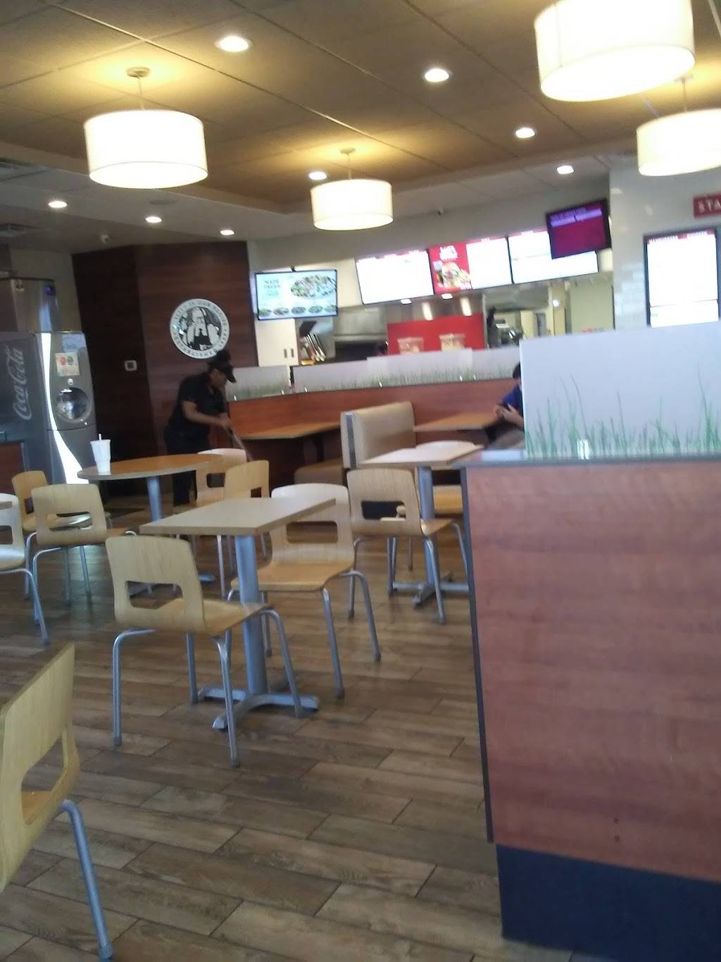 Wendys | restaurant | 1425 Wells Branch Pkwy, Pflugerville, TX 78660, USA | 5125963252 OR +1 512-596-3252