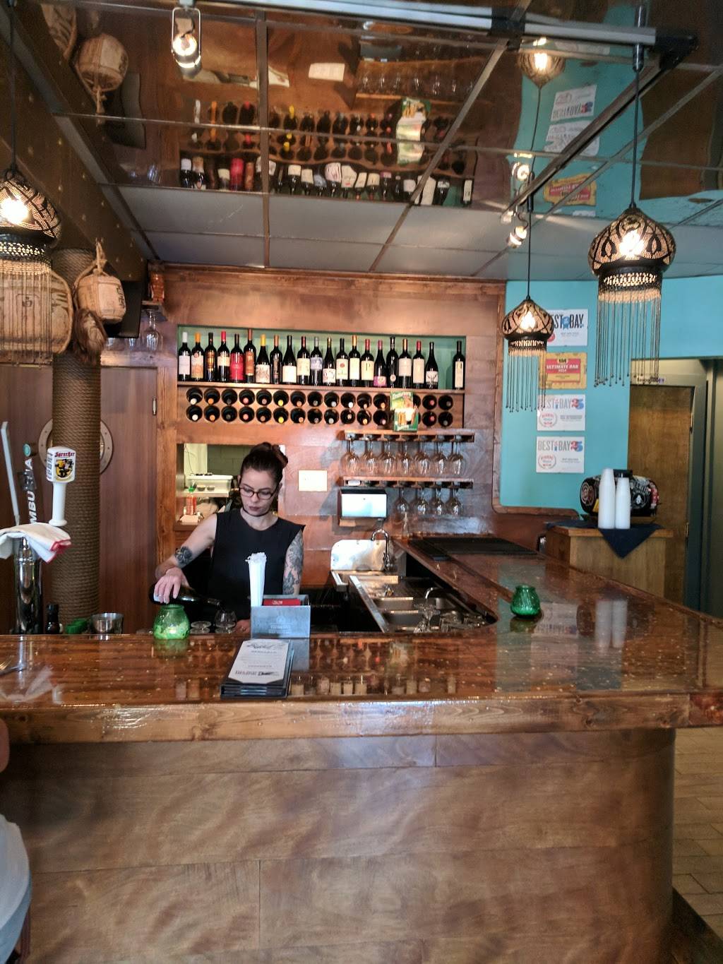 The Mermaid Tavern | restaurant | 6719 N Nebraska Ave, Tampa, FL 33604, USA | 8132385618 OR +1 813-238-5618