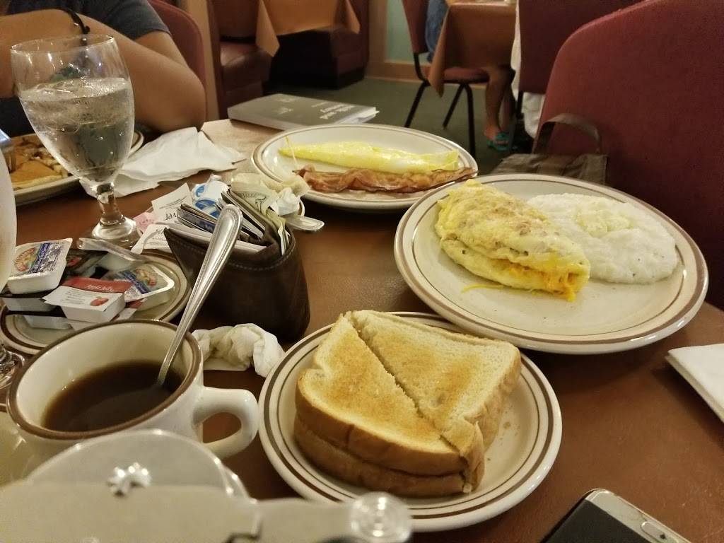 Fireside Restaurant & Catering | restaurant | 2637 Bragg Blvd, Fayetteville, NC 28303, USA | 9103399321 OR +1 910-339-9321