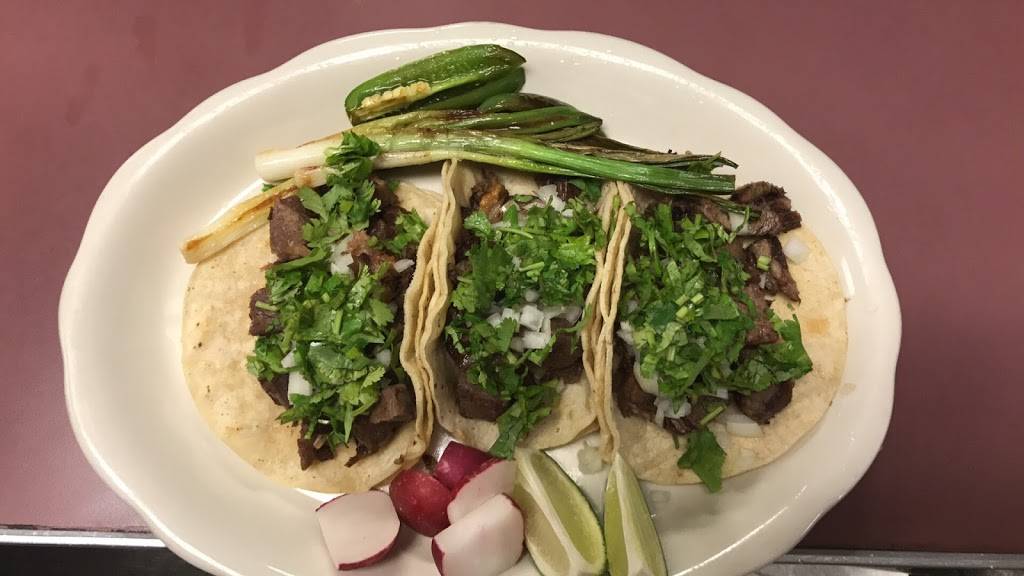 La Concha | restaurant | 2 W Main St, Elmsford, NY 10523, USA | 9145922335 OR +1 914-592-2335