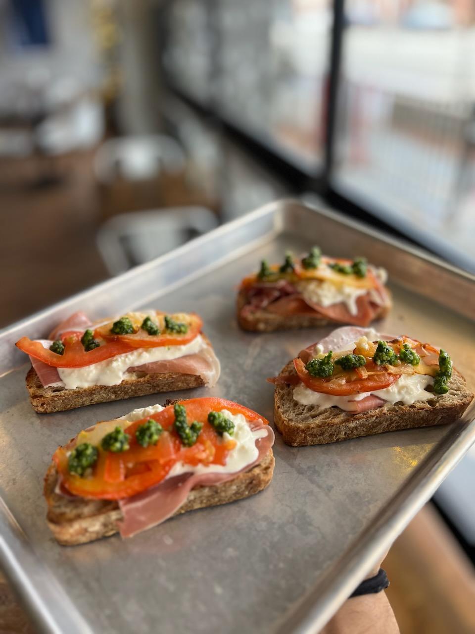 Midnight Owl Brewing Company | restaurant | 20312 Chagrin Blvd, Shaker Heights, OH 44122, USA | 2164173334 OR +1 216-417-3334