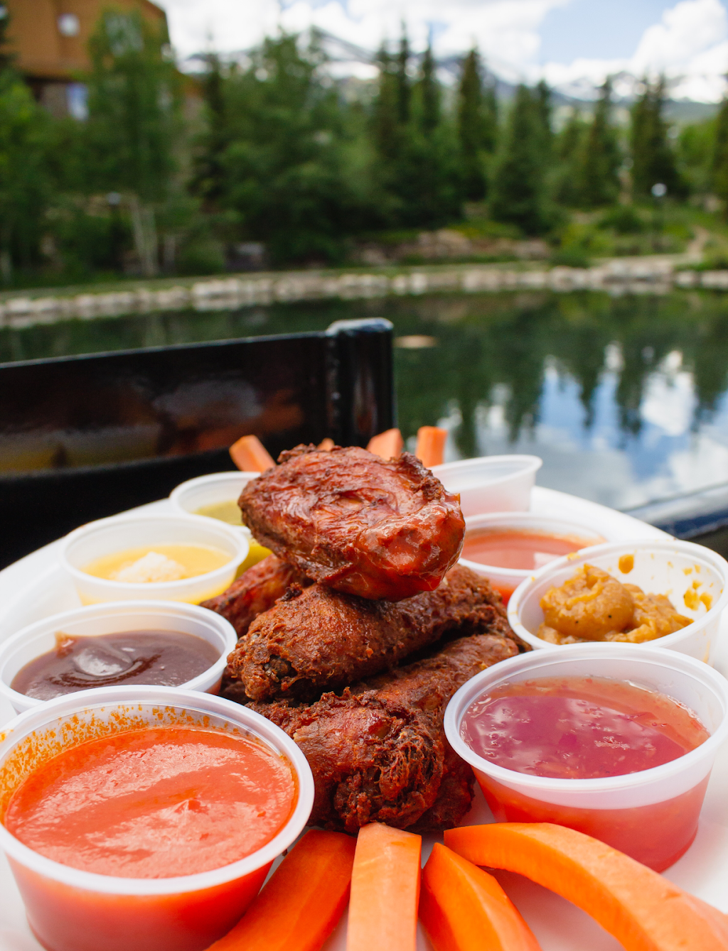 Ollies Pub & Grub | restaurant | 180 W Jefferson Ave, Breckenridge, CO 80424, USA | 9704236284 OR +1 970-423-6284