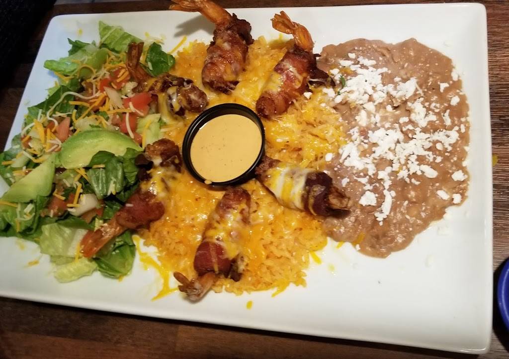 Agave Mexican Grill | restaurant | 250 Oak St, Bakersfield, CA 93304, USA | 6613224283 OR +1 661-322-4283