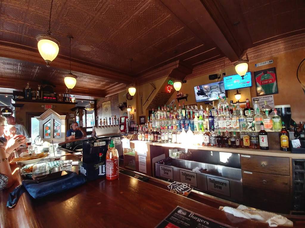P.J. McIntyres Irish Pub | restaurant | 17119 Lorain Ave, Cleveland, OH 44111, USA | 2169419311 OR +1 216-941-9311