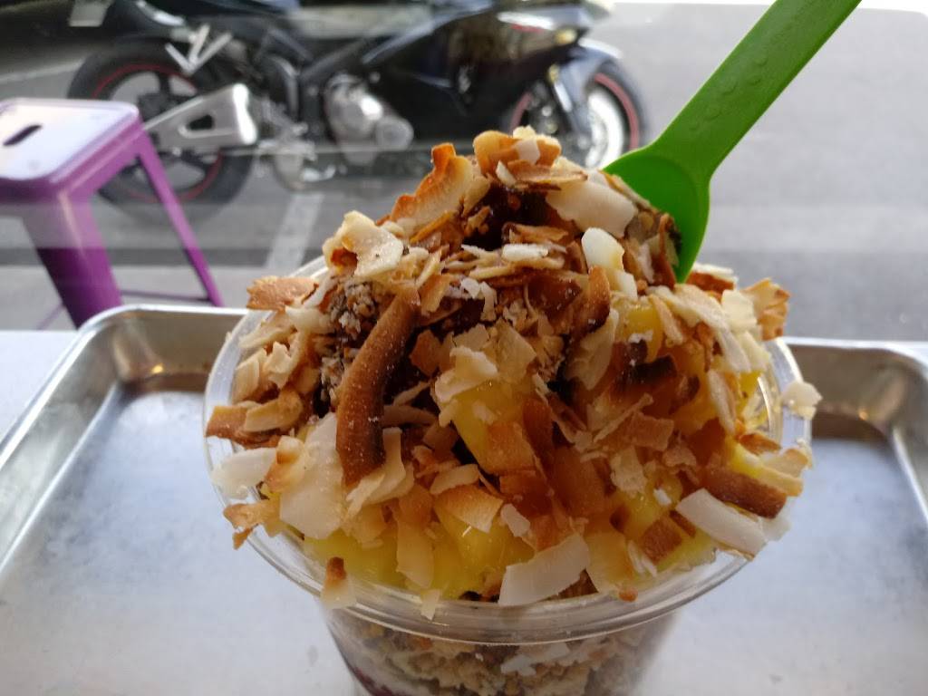 Berry Divine Acai Bowls | cafe | 2816 N 16th St ste a, Phoenix, AZ 85006, USA | 6022186372 OR +1 602-218-6372