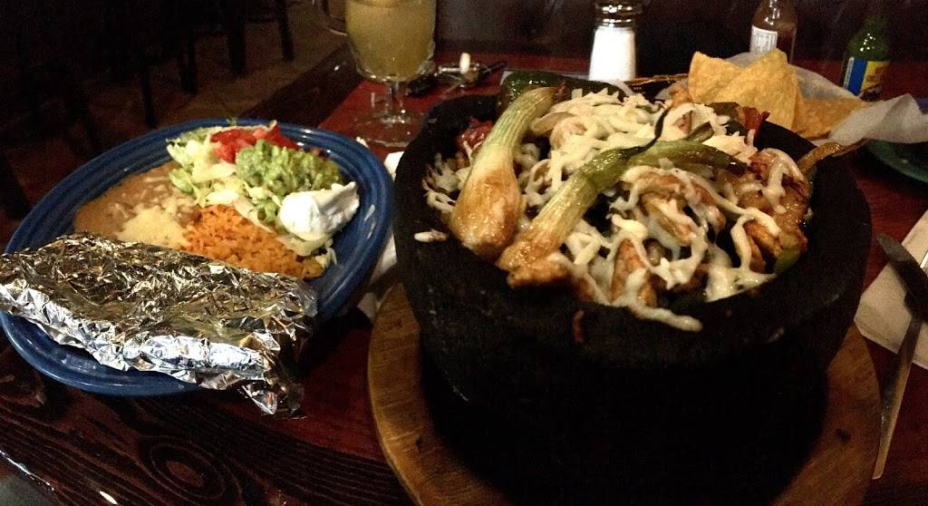 Dos Agaves | restaurant | 11639 Parkside Dr, Knoxville, TN 37934, USA | 8653921118 OR +1 865-392-1118