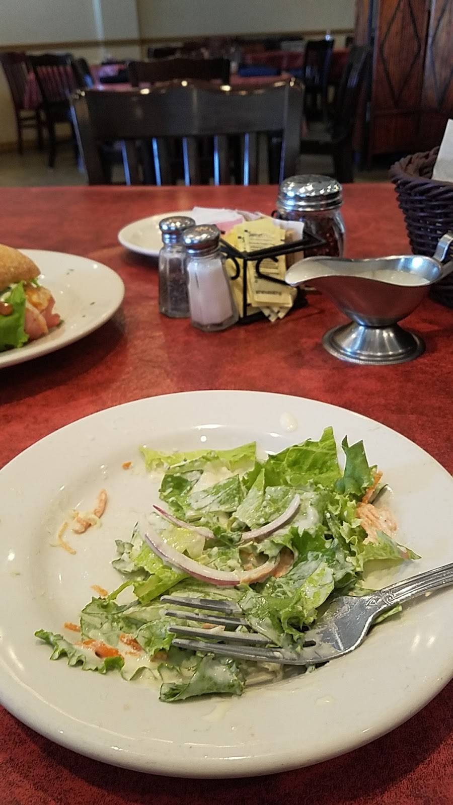 Don Camillo Italian Cuisine Inc | restaurant | 1400 N Corinth St, Corinth, TX 76208, USA | 9403211100 OR +1 940-321-1100