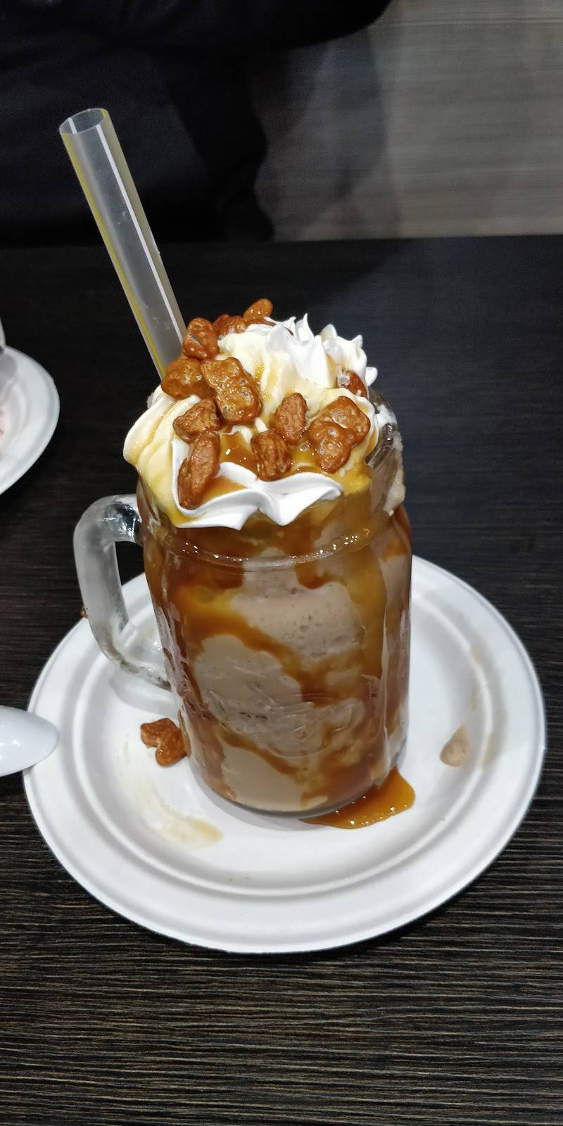 The Mug Shakes | restaurant | 12434 N Mainstreet, Rancho Cucamonga, CA 91739, USA | 9094632830 OR +1 909-463-2830