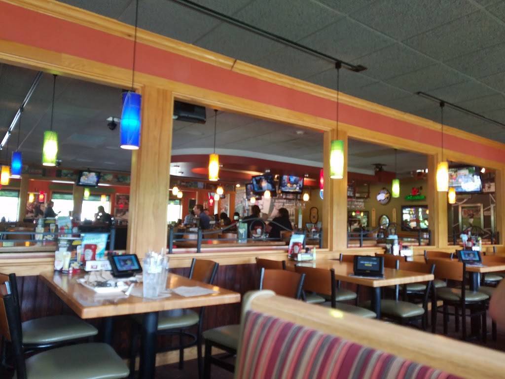 Applebees Grill + Bar | restaurant | 280 N Plainfield Rd, West Lebanon, NH 03784, USA | 6032988608 OR +1 603-298-8608
