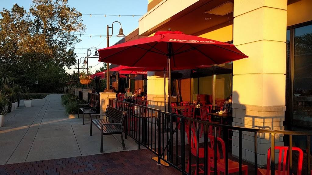 Giordanos | restaurant | 4110 E 82nd St, Indianapolis, IN 46250, USA | 3173484085 OR +1 317-348-4085