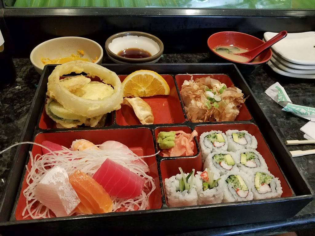 Mama Satto Sushi restaurant | restaurant | 715 N University Ave, Ann Arbor, MI 48104, USA | 7342133044 OR +1 734-213-3044