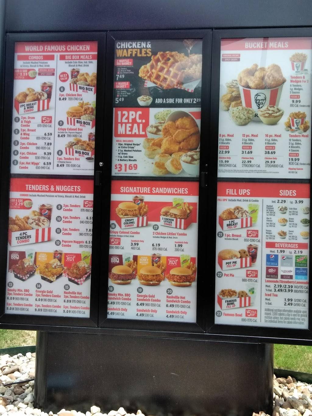 KFC | restaurant | 200 Kaliste Saloom Rd, Lafayette, LA 70508, USA | 3374434272 OR +1 337-443-4272