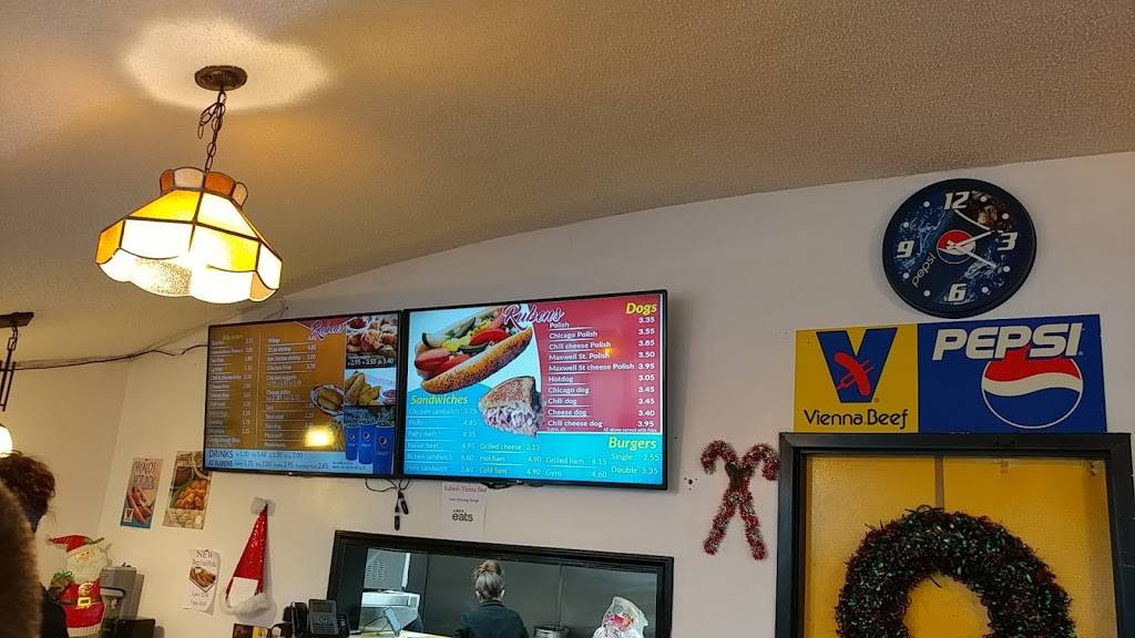 Rubens Restaurant | restaurant | 2230 Ripley St, Lake Station, IN 46405, USA | 2199623212 OR +1 219-962-3212