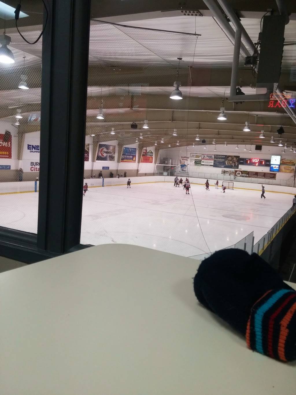 Resto Bar Olympia Yvan Cournoyer | restaurant | 1145 Boulevard Jean-De Brébeuf, Drummondville, QC J2B 4T5, Canada | 8194727367 OR +1 819-472-7367