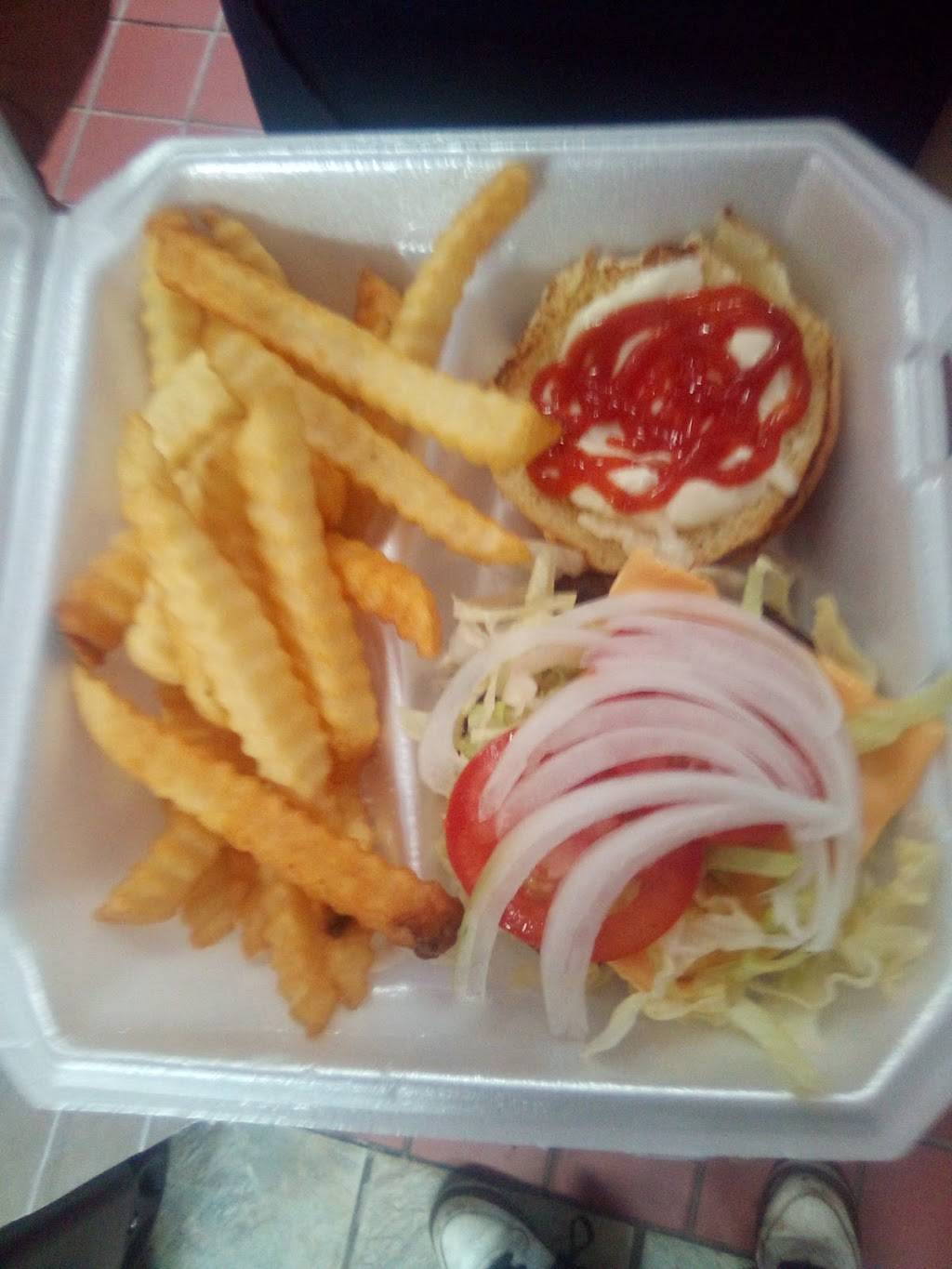 Las Comadres Mexican Restaurant | restaurant | 813 10th St, North Chicago, IL 60064, USA | 8476726347 OR +1 847-672-6347