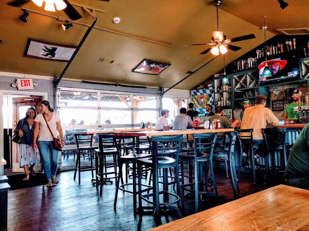 Brewhaus | restaurant | 224 Frazier Ave, Chattanooga, TN 37402, USA | 4235318490 OR +1 423-531-8490