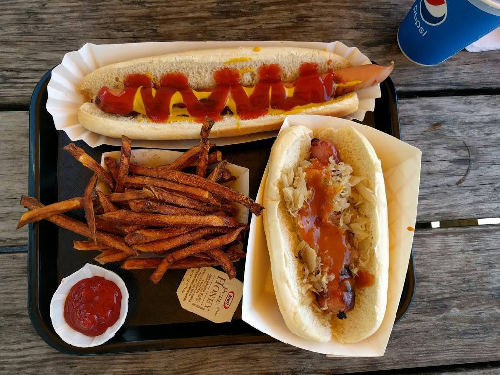 Taffys Hot Dog Stand | meal takeaway | 3261 Orchard Park Rd, Orchard Park, NY 14127, USA | 7166750264 OR +1 716-675-0264