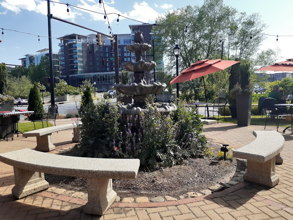 Limoncello | restaurant | 401 River St, Greenville, SC 29601, USA | 8642637000 OR +1 864-263-7000