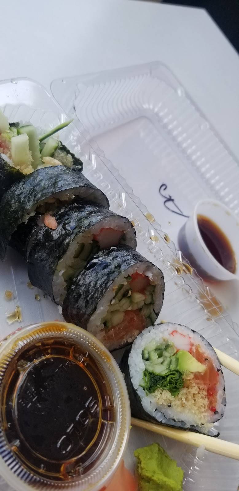 Tomio Sushi | restaurant | 2190 Rue Ontario E, Montréal, QC H2K 1V6, Canada | 5145088882 OR +1 514-508-8882