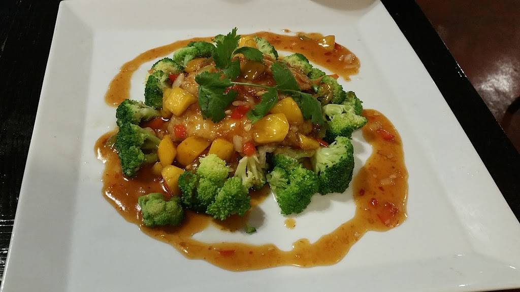 Chiang Mai Thai Noodle | restaurant | 815 E Westfield Blvd, Indianapolis, IN 46220, USA | 3179913332 OR +1 317-991-3332