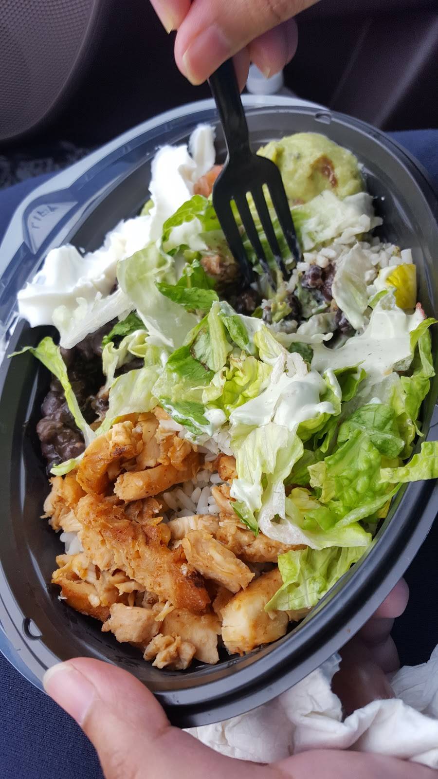 Taco Bell | meal takeaway | 116 N Dupont Hwy, New Castle, DE 19720, USA | 3023259300 OR +1 302-325-9300