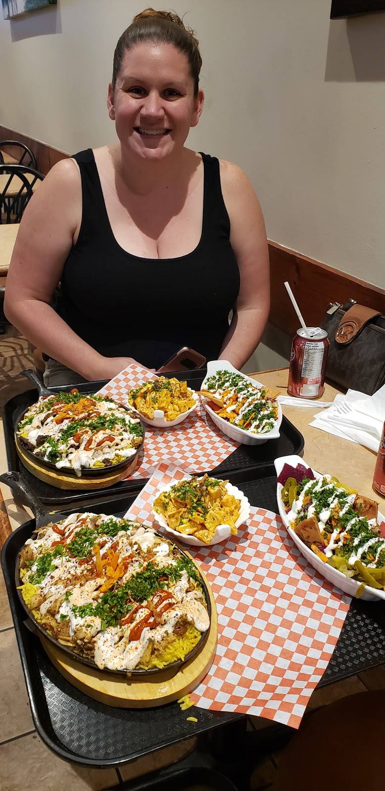 Shawarnado Shawarma | restaurant | 4870 Tomken Rd, Mississauga, ON L4W 1J8, Canada | 9056299710 OR +1 905-629-9710