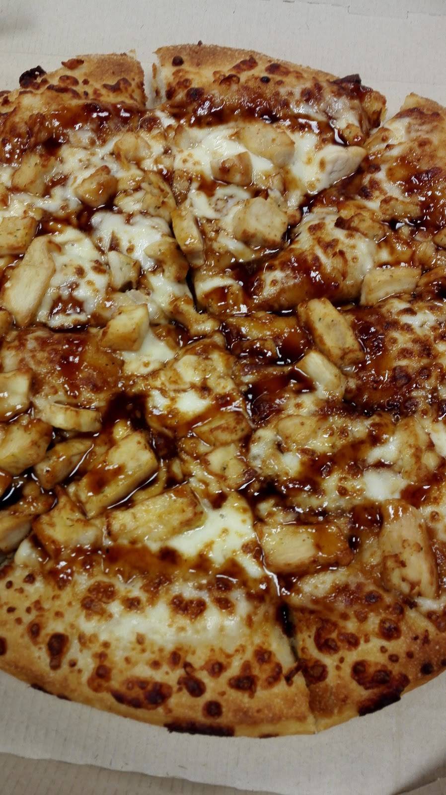 Pizza Hut | meal takeaway | 1125 Egg Harbor Rd, Sturgeon Bay, WI 54235, USA | 9207438886 OR +1 920-743-8886